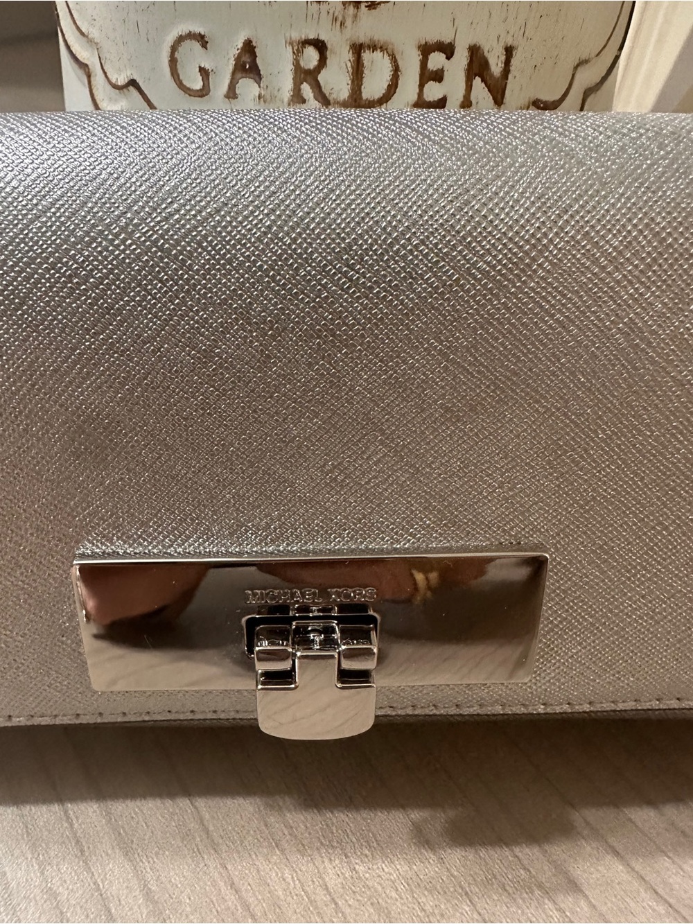 Michael Kors Silver Metallic Turn-Lock Wallet - Picture 2 of 7